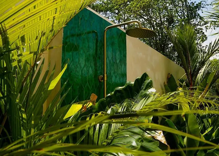 Luxury 2-bedroom With Private Pool In