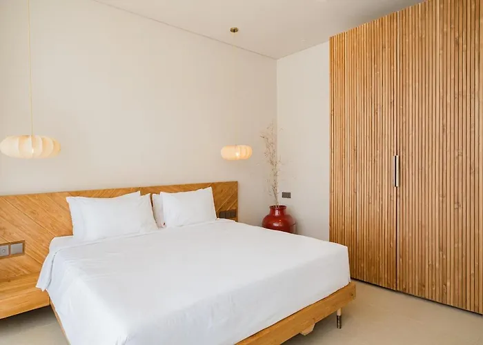 Luxury 2-bedroom With Private Pool In Villa