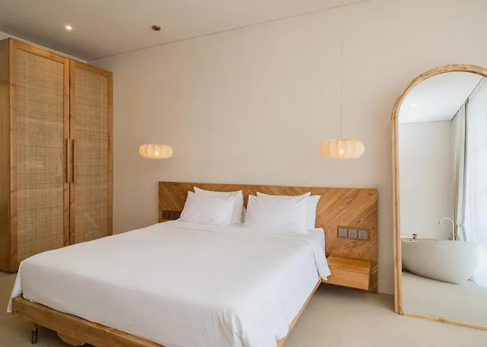 Luxury 2-bedroom With Private Pool In Villa *